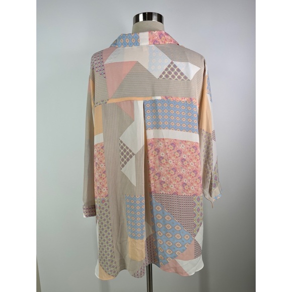 Rose + Olive Abstract Long Sleeve Button Down Shirt - Picture 3 of 11